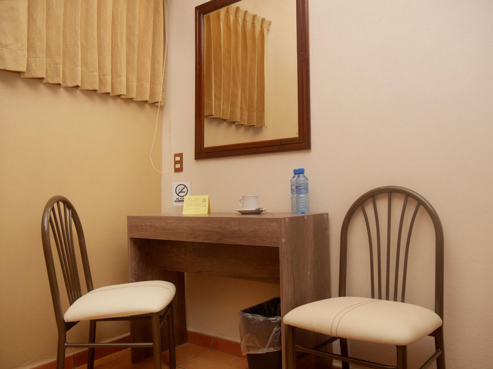 Estefania Hotel 3*